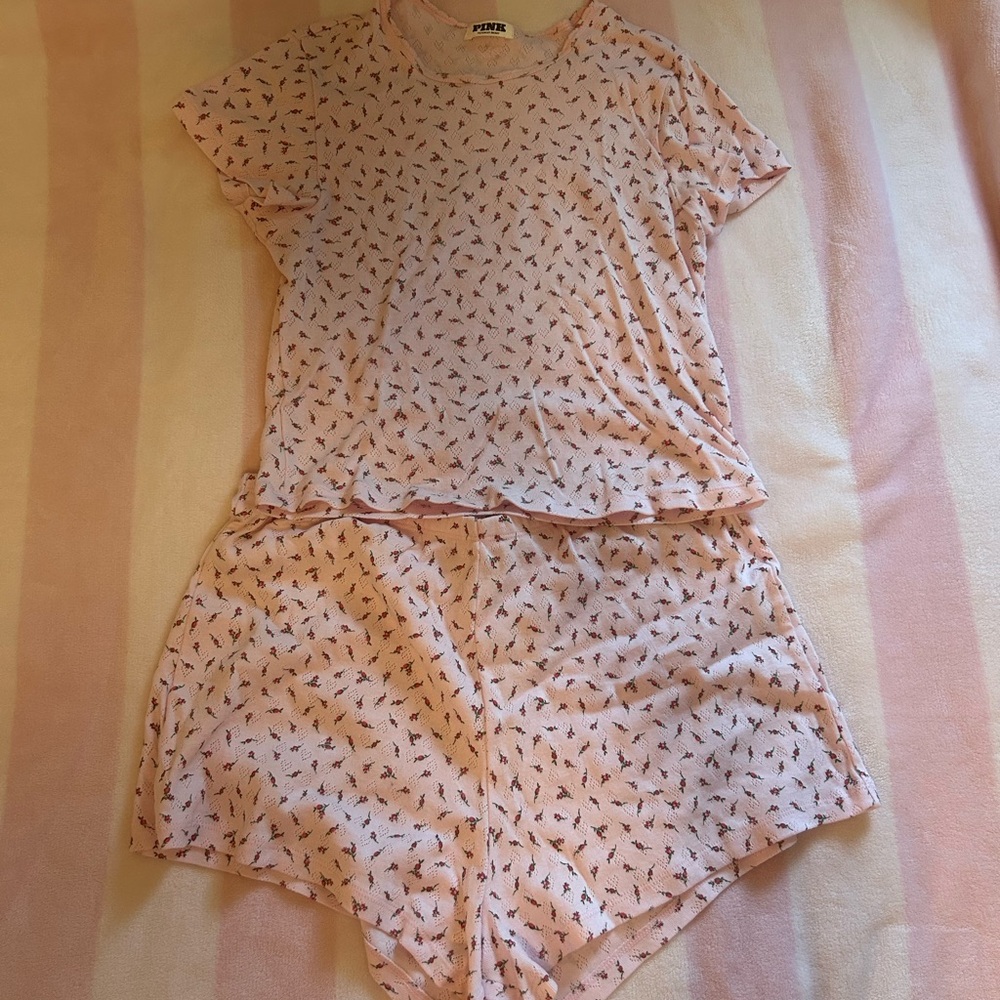Victoria’s Secret PINK Floral Pink Pajama Short Set
